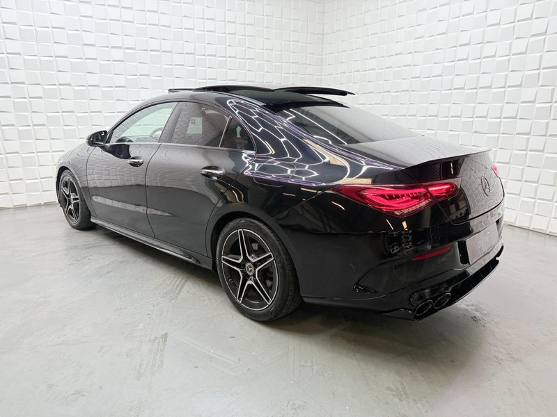 47037309-7.jpg