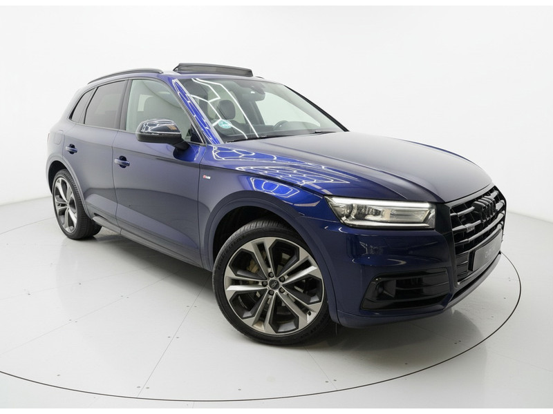 47165530-2.jpg