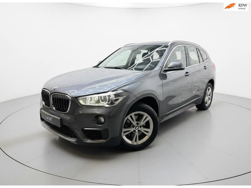 48590642-0.jpg