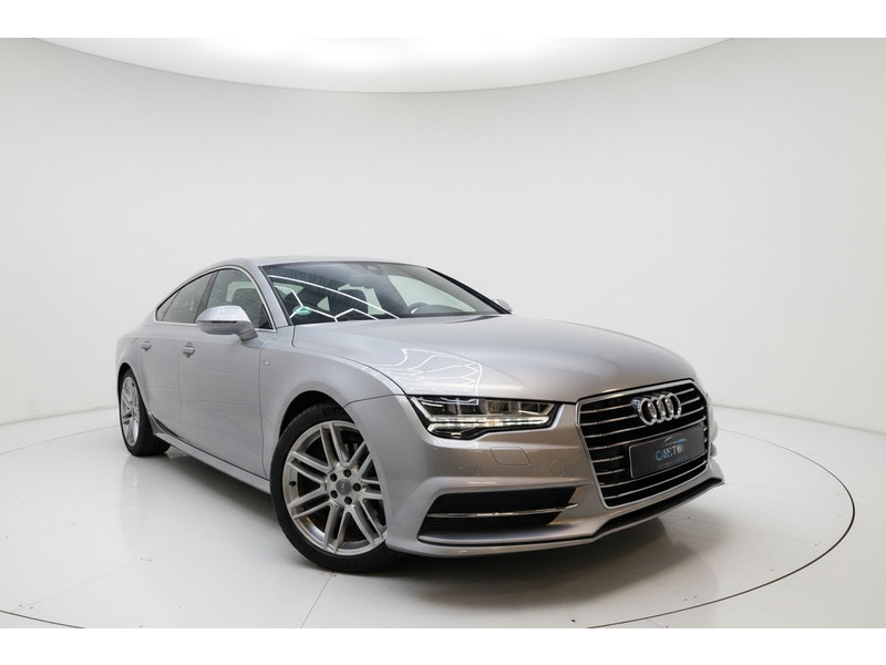 54423610-2.jpg